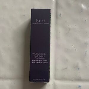 Tarte Foundcealer Broad Spectrum SPF 20 Foundation